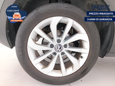 8 - Volkswagen T-Roc eschini auto