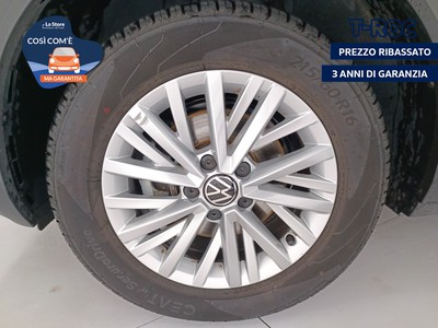 8 - Volkswagen T-Roc eschini auto