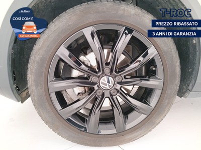 8 - Volkswagen T-Roc eschini auto