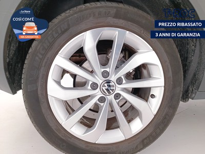 8 - Volkswagen T-Roc eschini auto