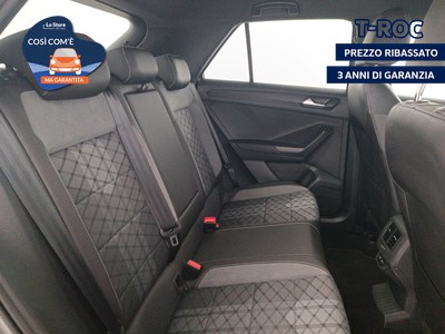 9 - Volkswagen T-Roc eschini auto