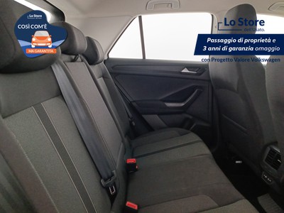 9 - Volkswagen T-Roc eschini auto