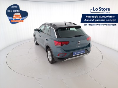 6 - Volkswagen T-Roc eschini auto