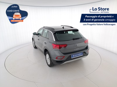 6 - Volkswagen T-Roc eschini auto