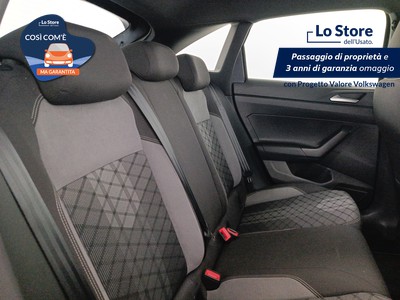 9 - Volkswagen Taigo eschini auto