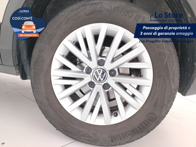 8 - Volkswagen T-Roc eschini auto