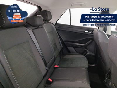 9 - Volkswagen T-Roc eschini auto