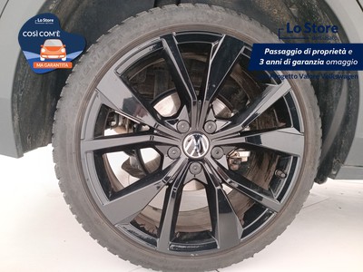 8 - Volkswagen T-Roc eschini auto