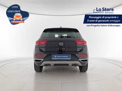 5 - Volkswagen T-Roc eschini auto