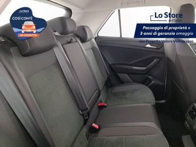 9 - Volkswagen T-Roc eschini auto