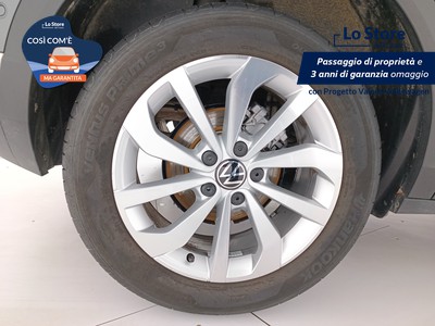 8 - Volkswagen T-Roc eschini auto