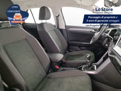 10 - Volkswagen T-Roc eschini auto