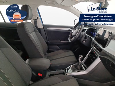 10 - Volkswagen T-Roc eschini auto