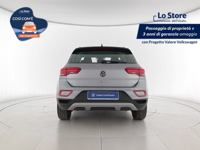 5 - Volkswagen T-Roc eschini auto