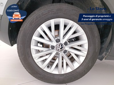 8 - Volkswagen T-Roc eschini auto