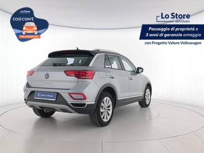 4 - Volkswagen T-Roc eschini auto