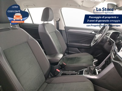 10 - Volkswagen T-Roc eschini auto