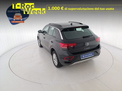 6 - Volkswagen T-Roc eschini auto