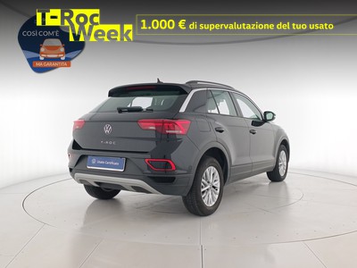 4 - Volkswagen T-Roc eschini auto