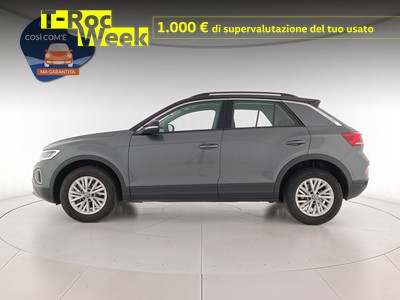 3 - Volkswagen T-Roc eschini auto