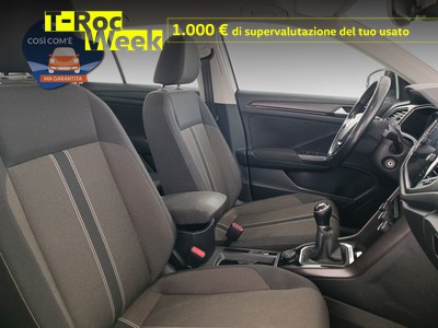 10 - Volkswagen T-Roc eschini auto