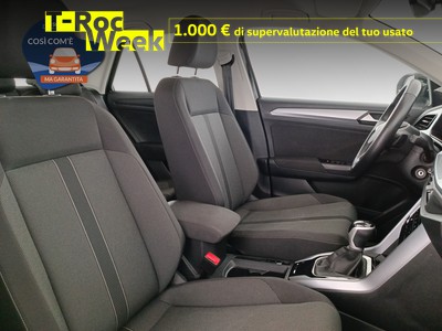 10 - Volkswagen T-Roc eschini auto