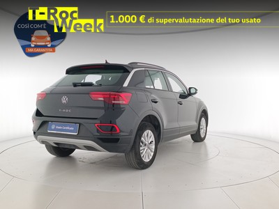 4 - Volkswagen T-Roc eschini auto