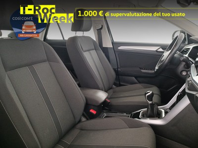10 - Volkswagen T-Roc eschini auto