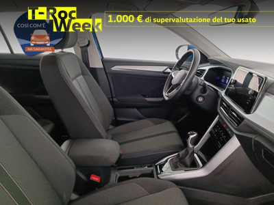 10 - Volkswagen T-Roc eschini auto