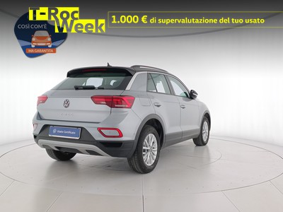 4 - Volkswagen T-Roc eschini auto