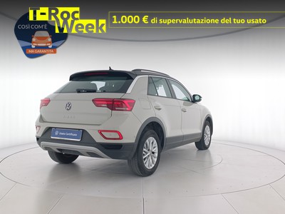 4 - Volkswagen T-Roc eschini auto