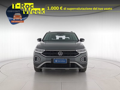 2 - Volkswagen T-Roc eschini auto
