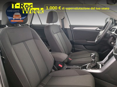 10 - Volkswagen T-Roc eschini auto