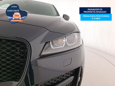 7 - Jaguar F-Pace eschini auto