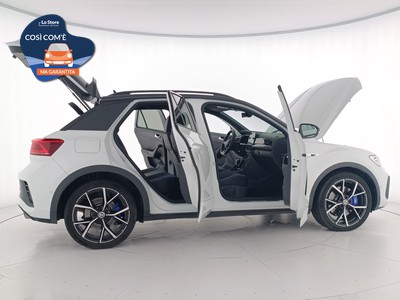 9 - Volkswagen T-Roc eschini auto