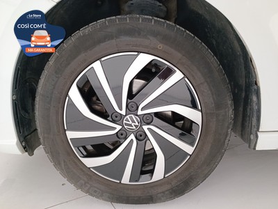 8 - Volkswagen Polo eschini auto