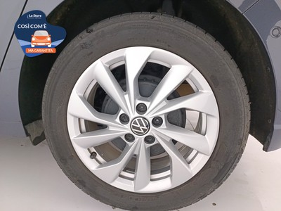 8 - Volkswagen Polo eschini auto