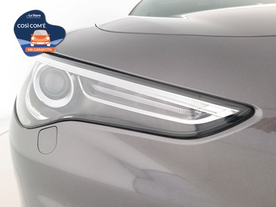 7 - Alfa Romeo Stelvio eschini auto