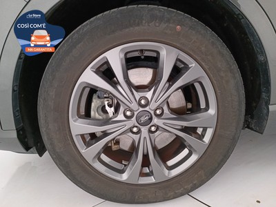 8 - Ford Kuga eschini auto