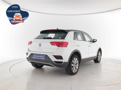 4 - Volkswagen T-Roc eschini auto