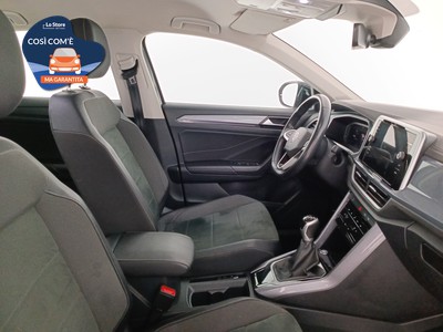 10 - Volkswagen T-Roc eschini auto