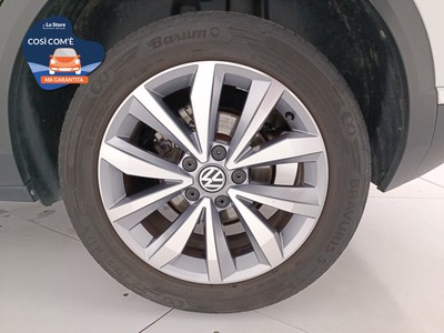 8 - Volkswagen T-Roc eschini auto