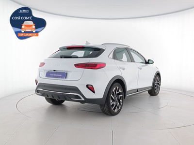 4 - Kia Xceed eschini auto