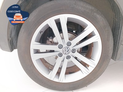 8 - Volkswagen T-Cross eschini auto