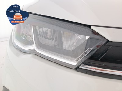 7 - Volkswagen Polo eschini auto