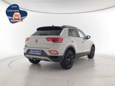4 - Volkswagen T-Roc eschini auto