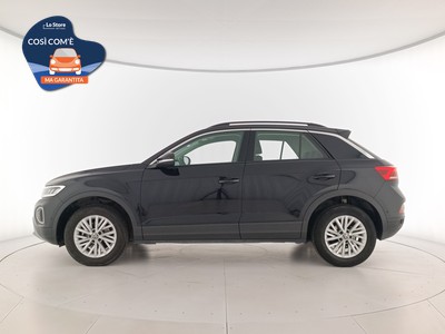3 - Volkswagen T-Roc eschini auto
