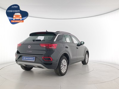 4 - Volkswagen T-Roc eschini auto