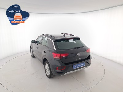 6 - Volkswagen T-Roc eschini auto