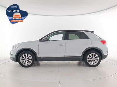 4 - Volkswagen T-Roc eschini auto